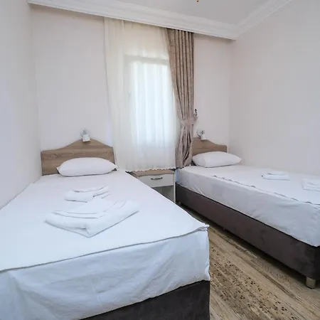Otel The Diplomat Turunç