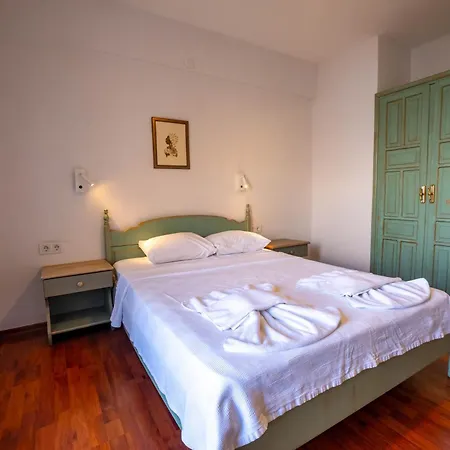 The Diplomat Hotell 3*